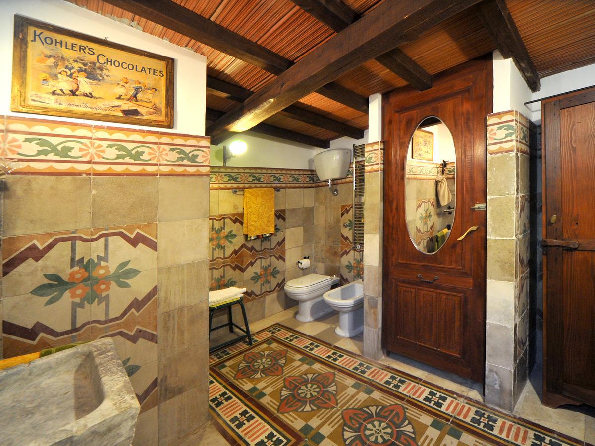 La Canonica Dei Fiori - Anna Fendi Country House Hotel Ronciglione  Bagian luar foto