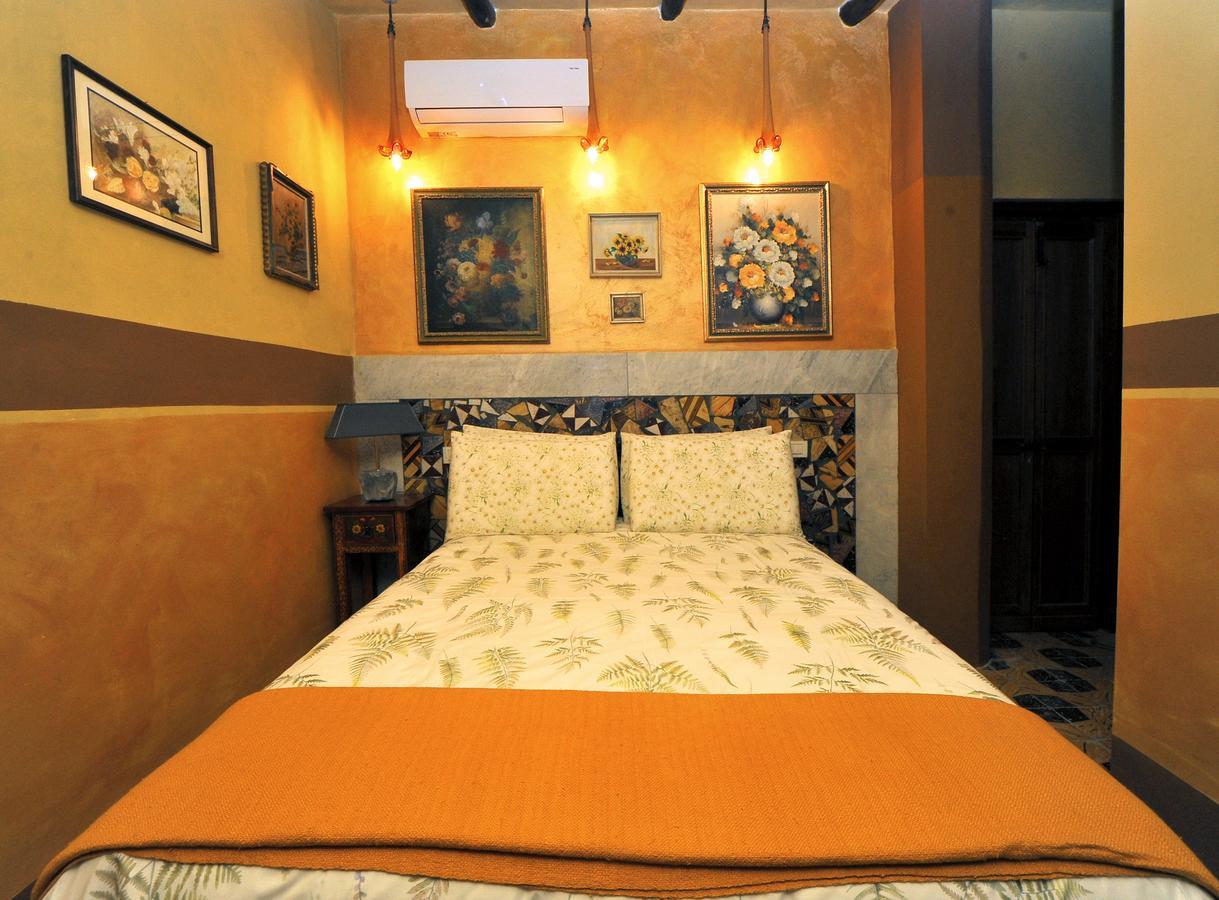 La Canonica Dei Fiori - Anna Fendi Country House Hotel Ronciglione  Bagian luar foto