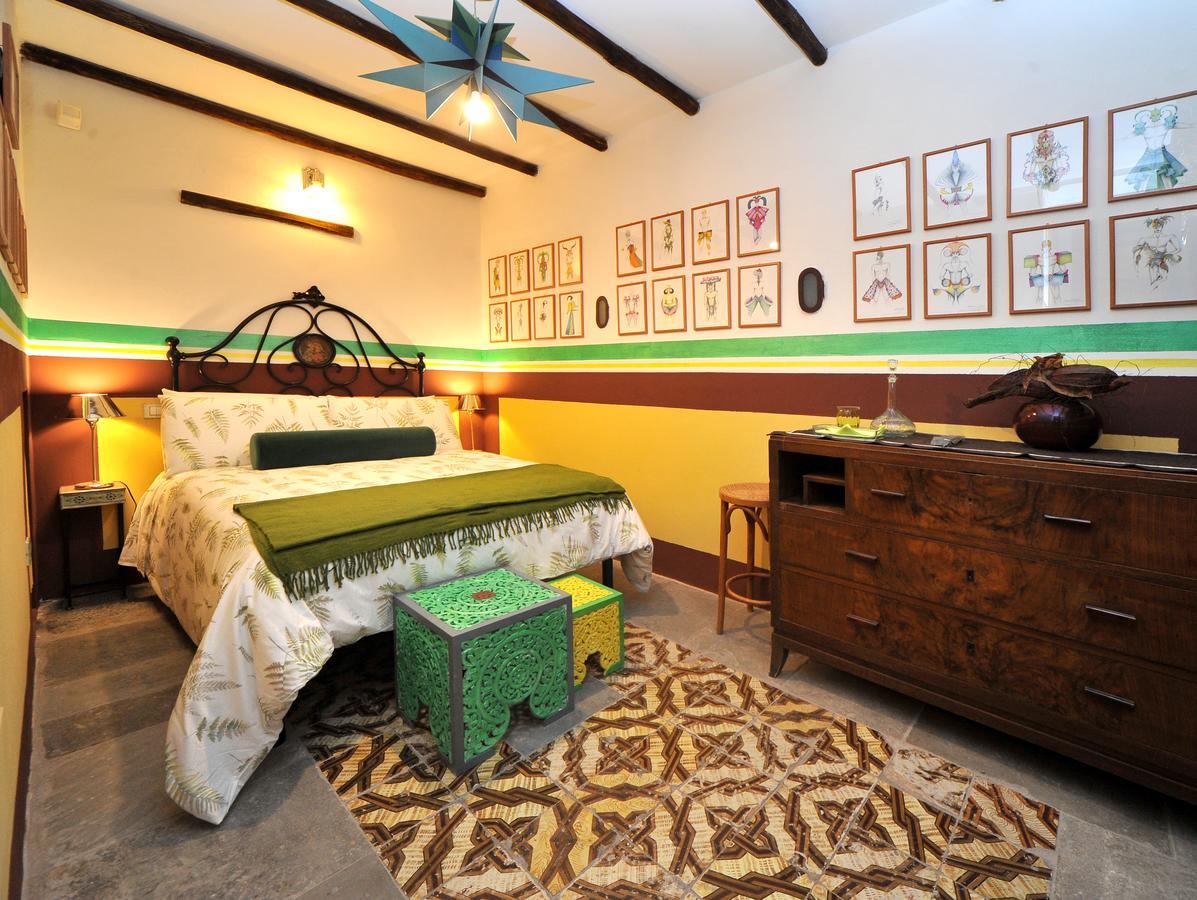 La Canonica Dei Fiori - Anna Fendi Country House Hotel Ronciglione  Bagian luar foto